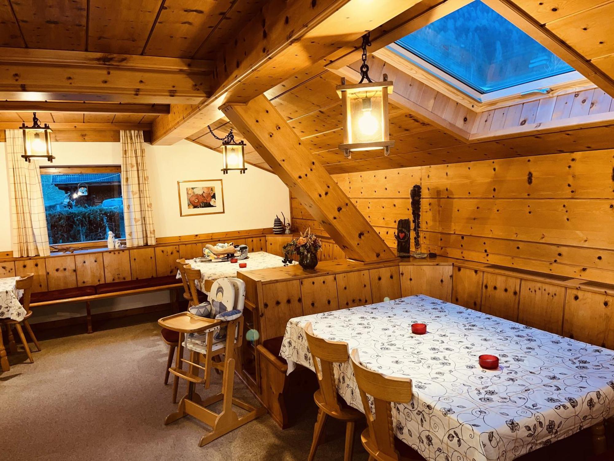 Residence Zirmer Wohnung Erde Castelrotto Esterno foto